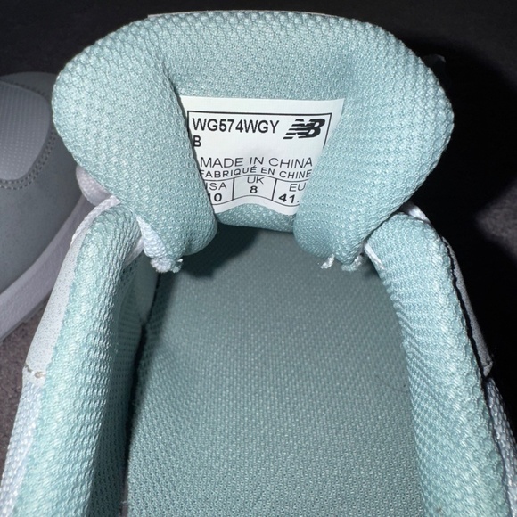 NWT - Women's New Balance 574 Greens Medium Spikeless Golf Shoes - Picture 6 of 6